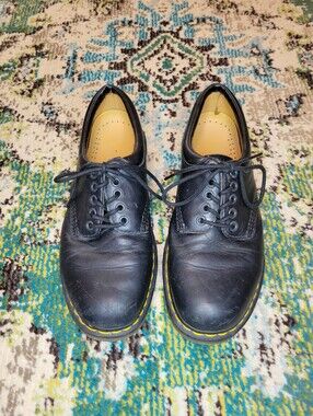 Dr. Martens 8053 Black Leather Lace Up Oxford Shoes, Size Mens 9